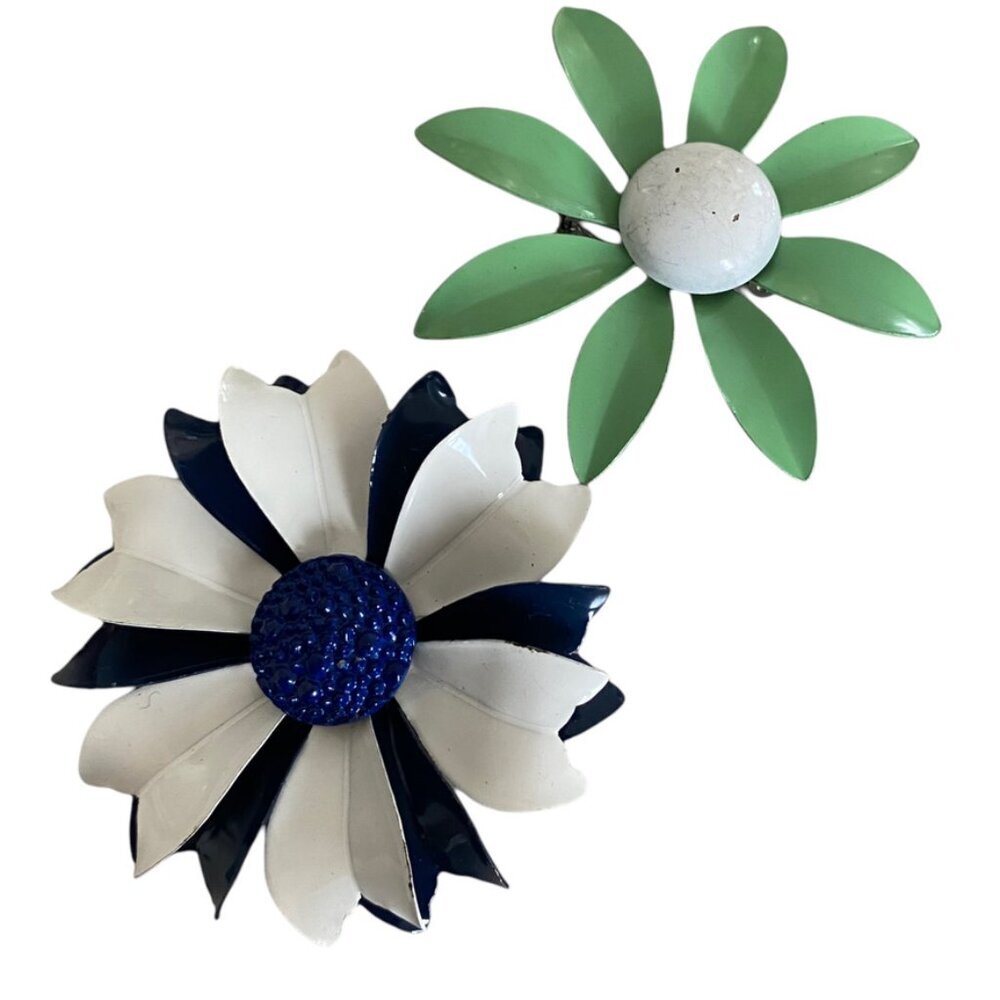Lot 2 Brooches Enamel Daisies Daisy 60s 70s VTG 2" Green Blue Vintage